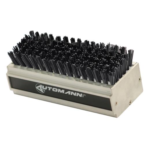 Brosses à bottes